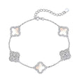 Bracelet avec trèfle blanche nacrée en oxyde de zirconium
