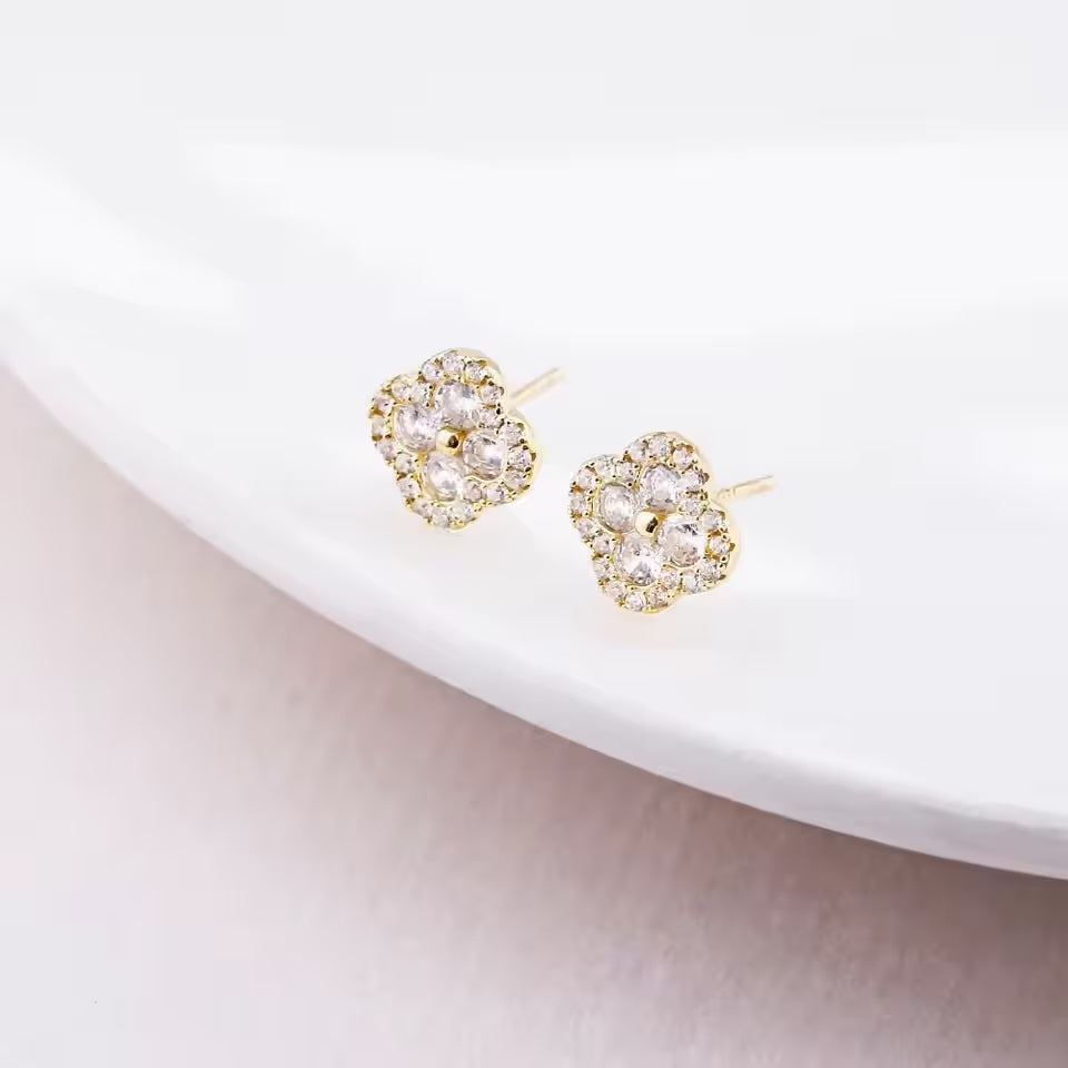 Boucles d'oreilles Trèfle à quatre feuilles avec Oxydes de Zirconium